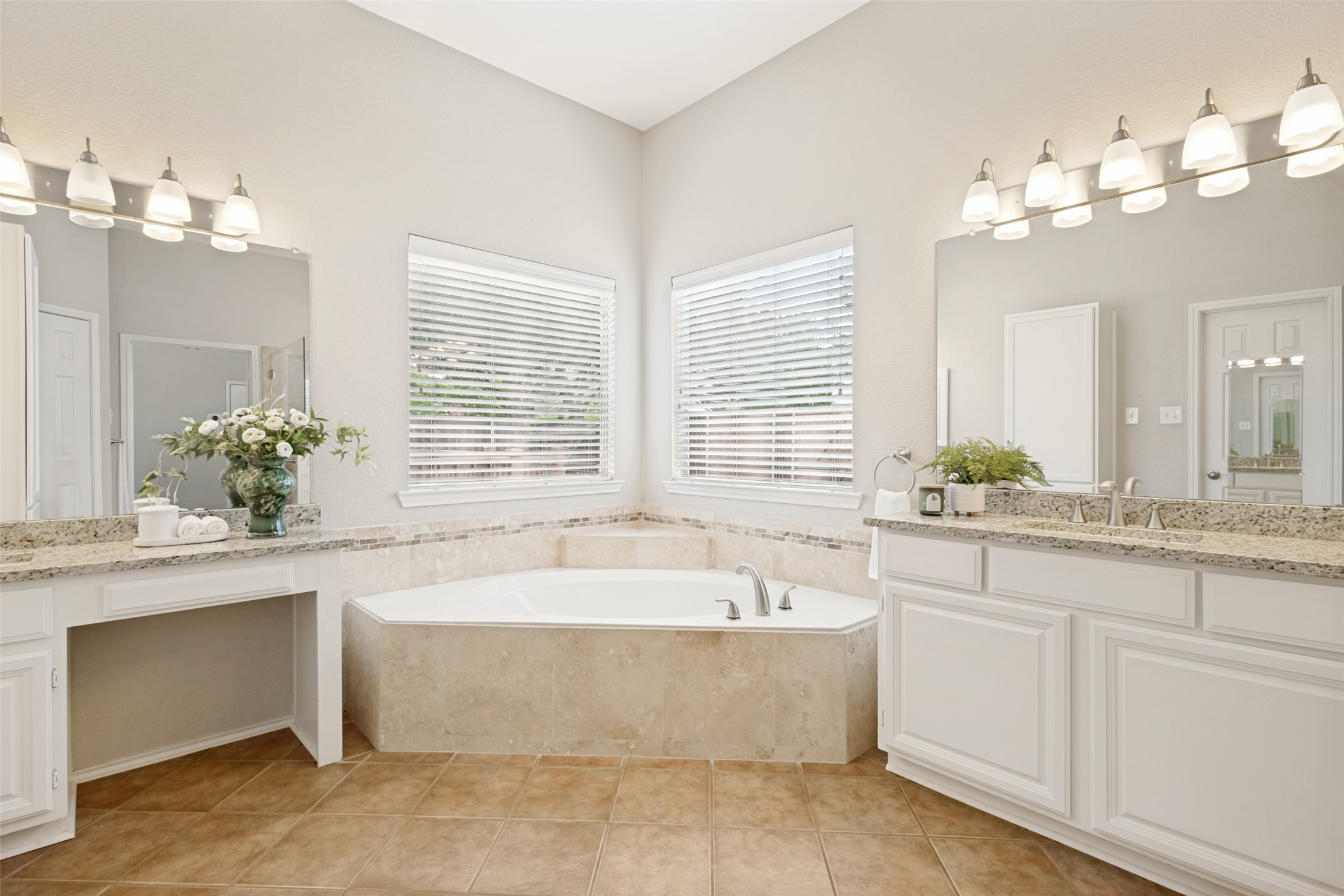 2901 Brittany Lane Mckinney TX 75070