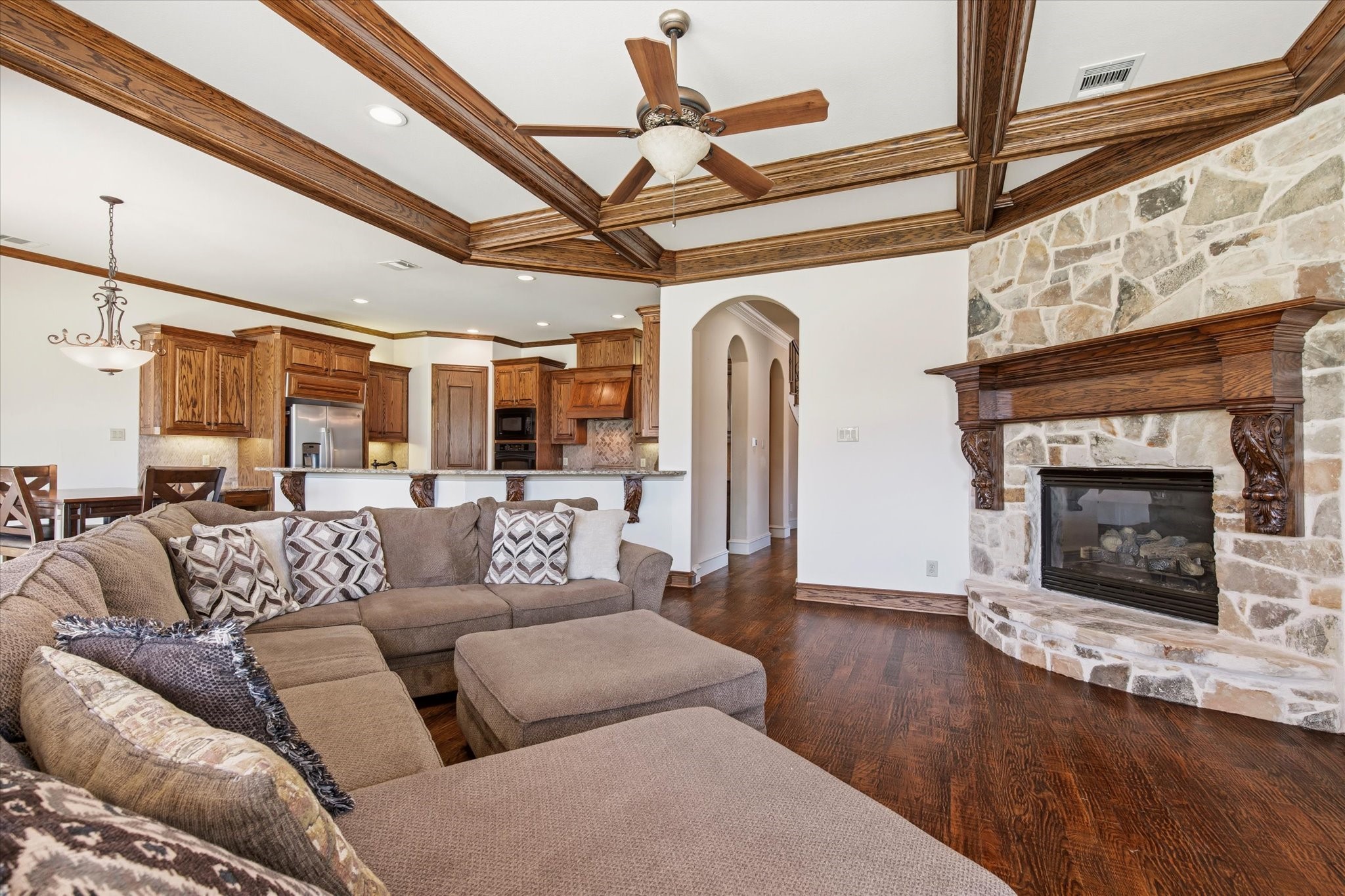 49 Pristine Pond Drive Frisco TX 75034