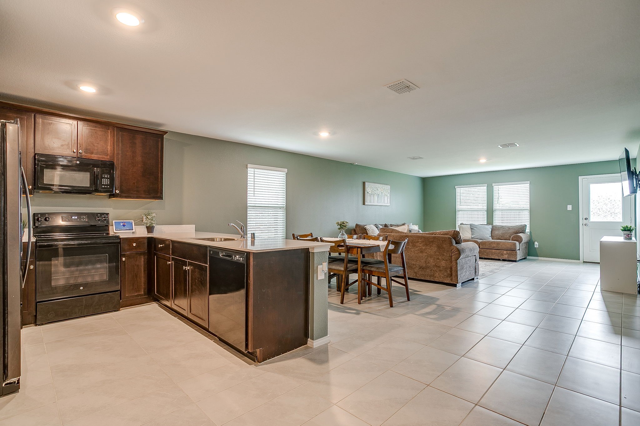 1473 Yachtclub Drive Pelican Bay TX 76020