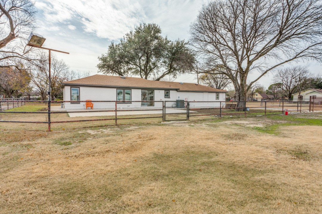 817 Stella Mae Drive Fort Worth TX 76028