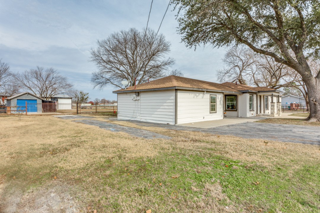 817 Stella Mae Drive Fort Worth TX 76028