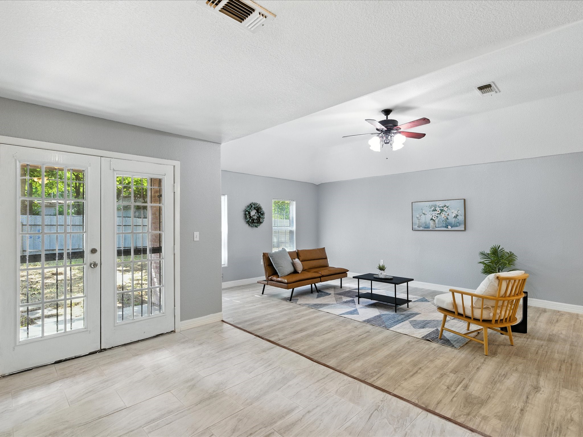 5720 Frisco Avenue Forest Hill TX 76119