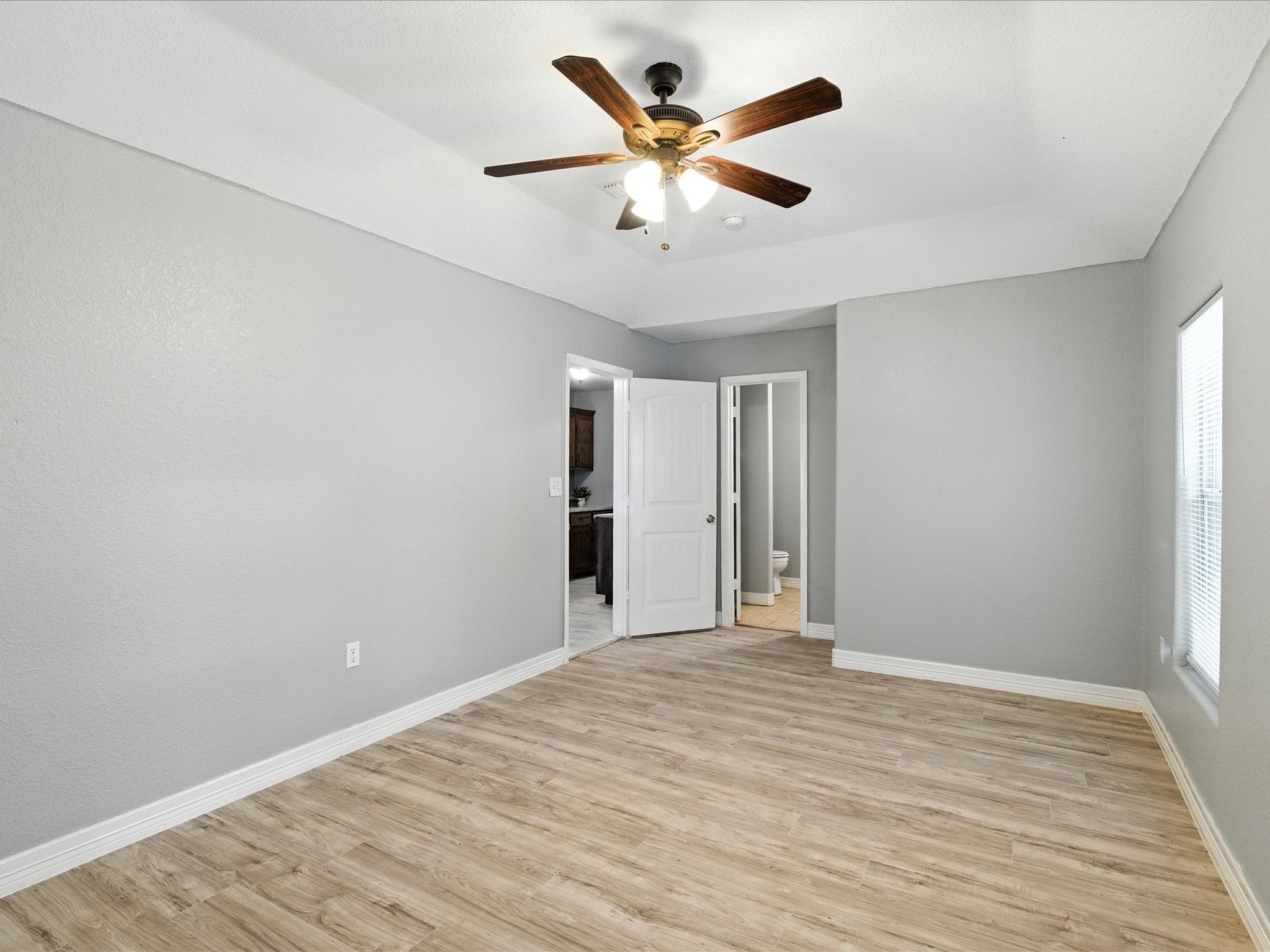 5720 Frisco Avenue Forest Hill TX 76119