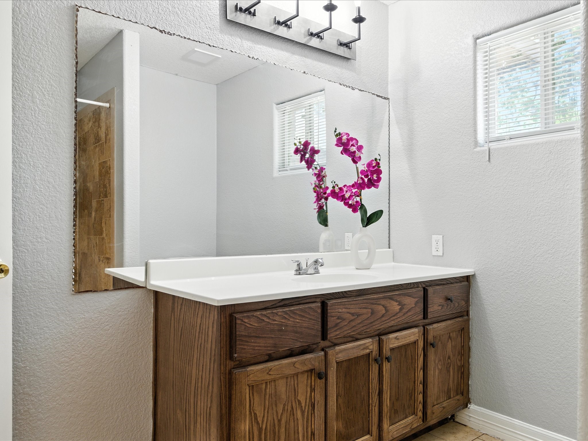 5720 Frisco Avenue Forest Hill TX 76119