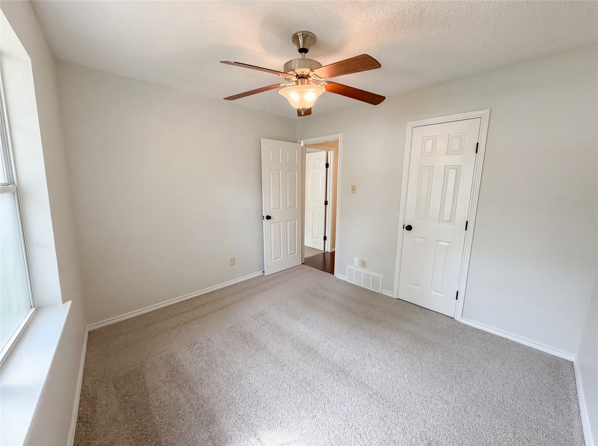 1023 N Lucas Drive Grapevine TX 76051