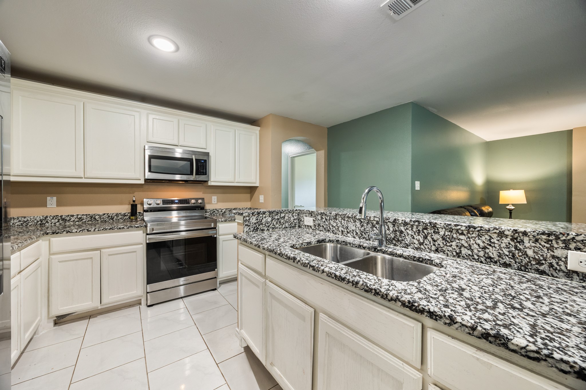 600 Saint Luke Street Terrell TX 75160