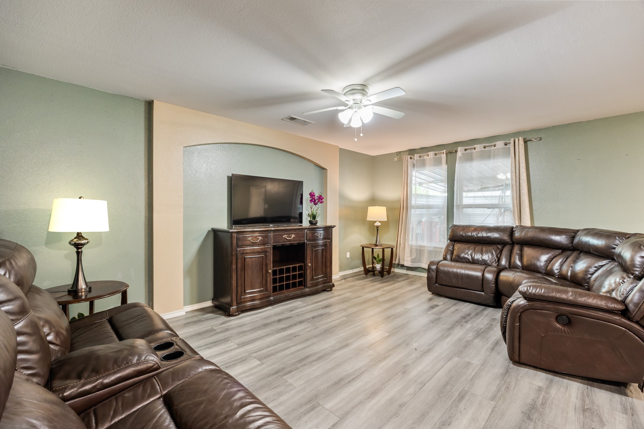 600 Saint Luke Street Terrell TX 75160