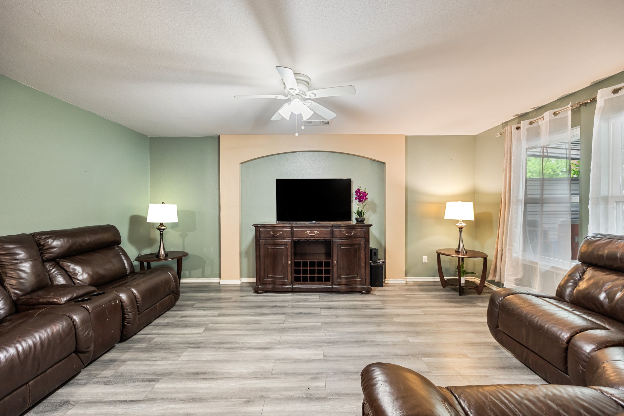 600 Saint Luke Street Terrell TX 75160