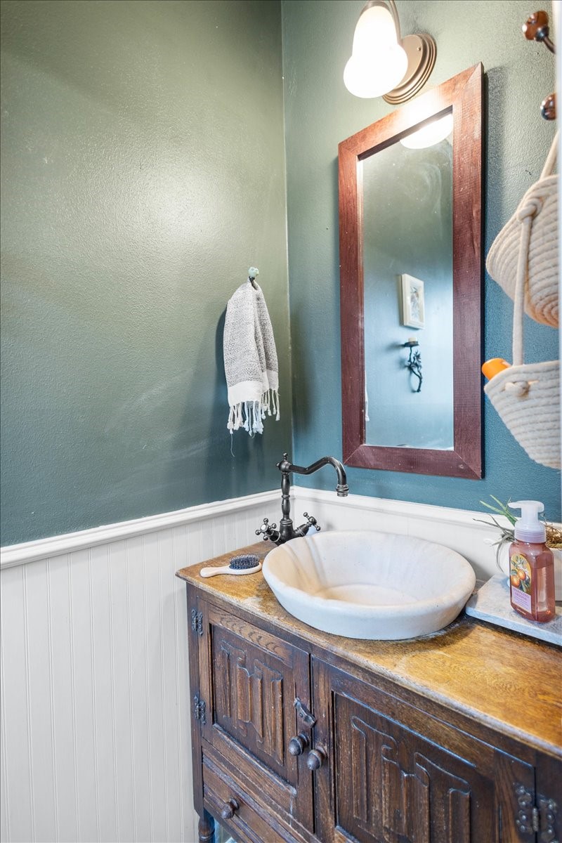 5911 Foxcroft Road Tyler TX 75703