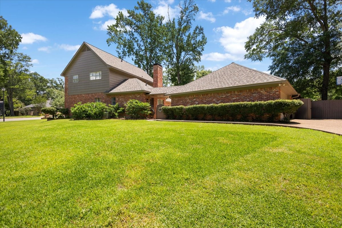 5911 Foxcroft Road Tyler TX 75703