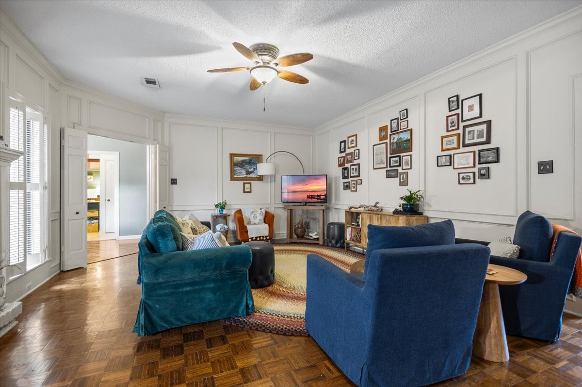 5911 Foxcroft Road Tyler TX 75703