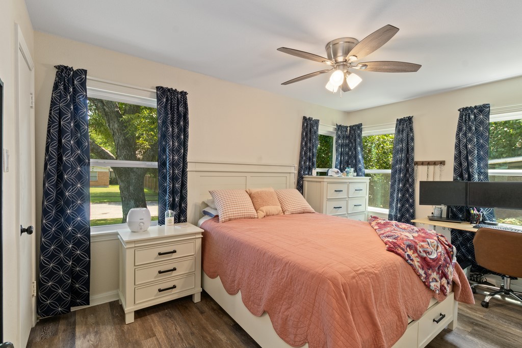 1424 Bowie Drive Corsicana TX 75110