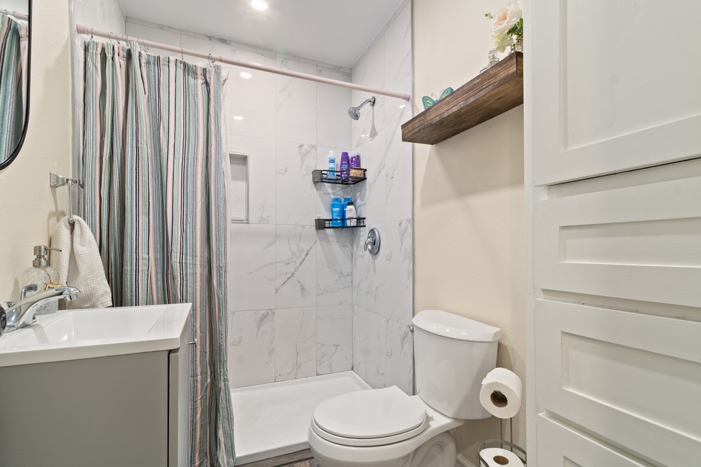 1424 Bowie Drive Corsicana TX 75110