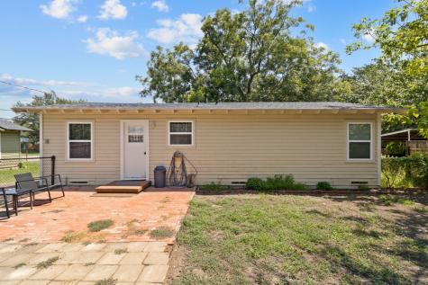 1424 Bowie Drive Corsicana TX 75110