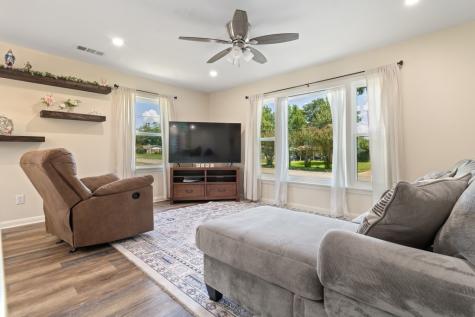 1424 Bowie Drive Corsicana TX 75110
