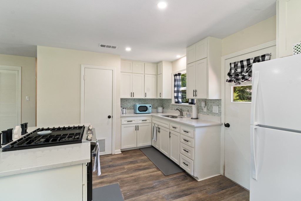 1424 Bowie Drive Corsicana TX 75110