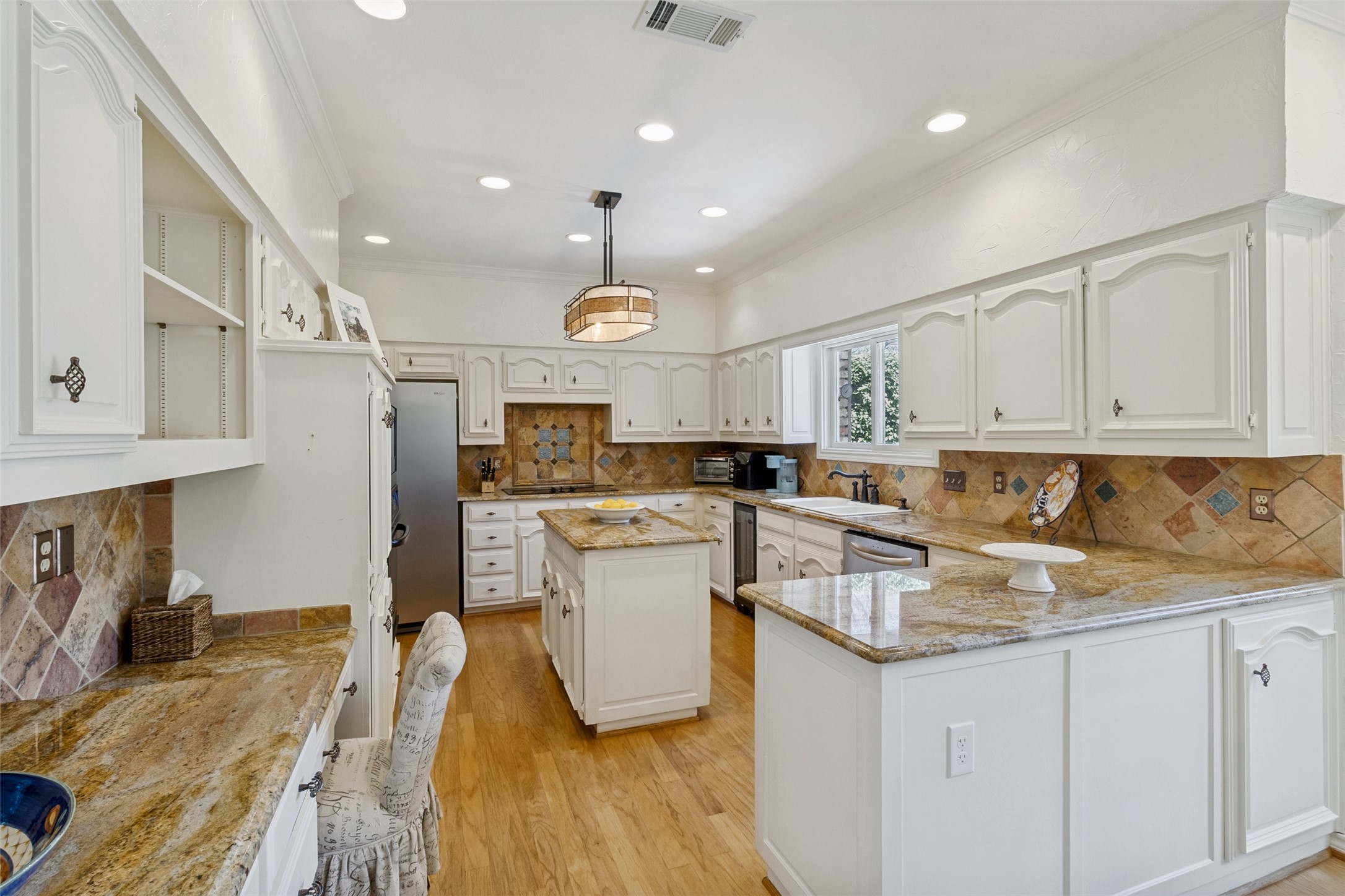 4323 Quail Hollow Road Dallas TX 75287