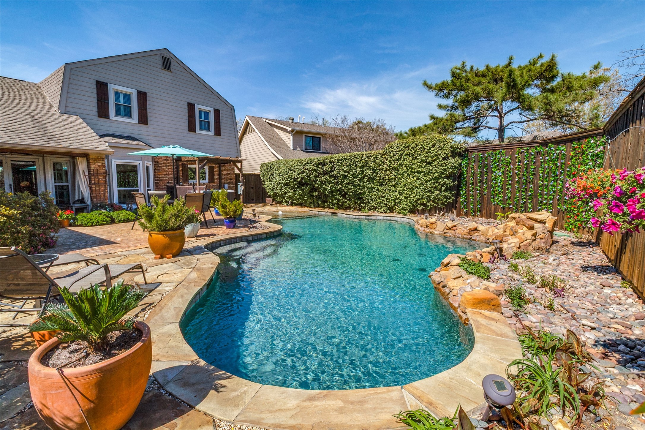 4323 Quail Hollow Road Dallas TX 75287