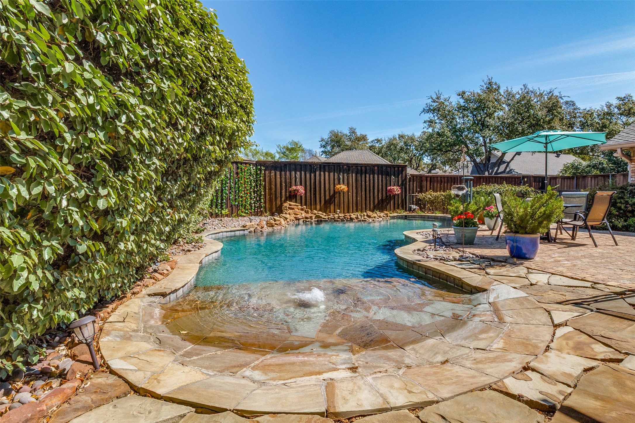 4323 Quail Hollow Road Dallas TX 75287