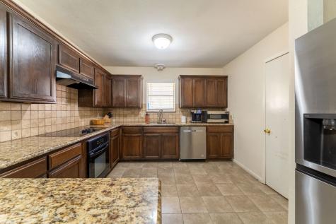 5720 Whitman Avenue Fort Worth TX 76133