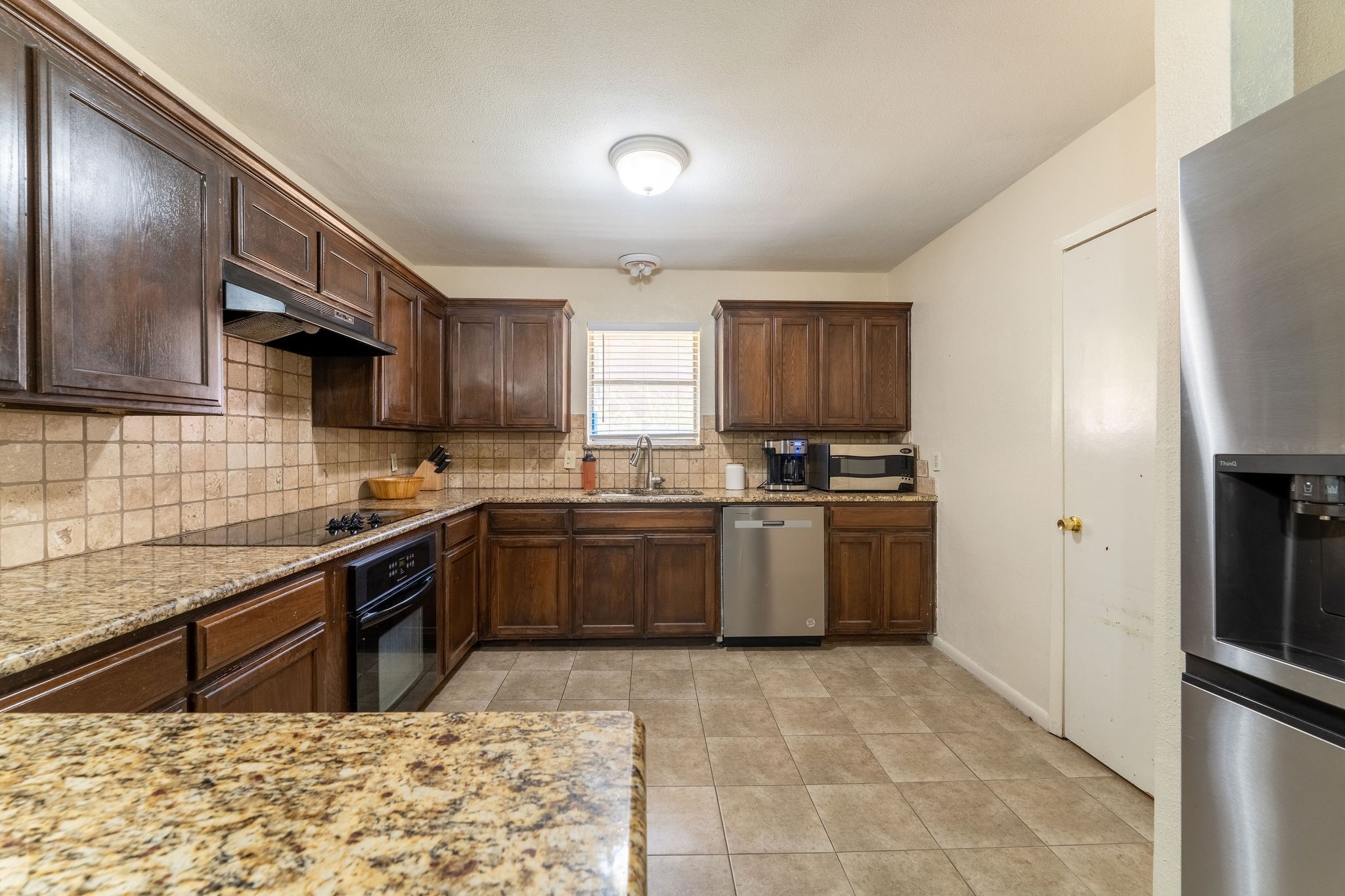 5720 Whitman Avenue Fort Worth TX 76133