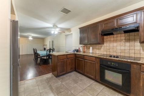 5720 Whitman Avenue Fort Worth TX 76133