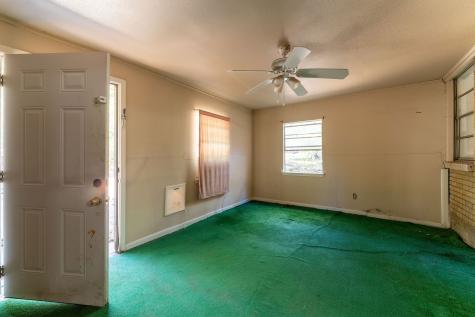 5720 Whitman Avenue Fort Worth TX 76133