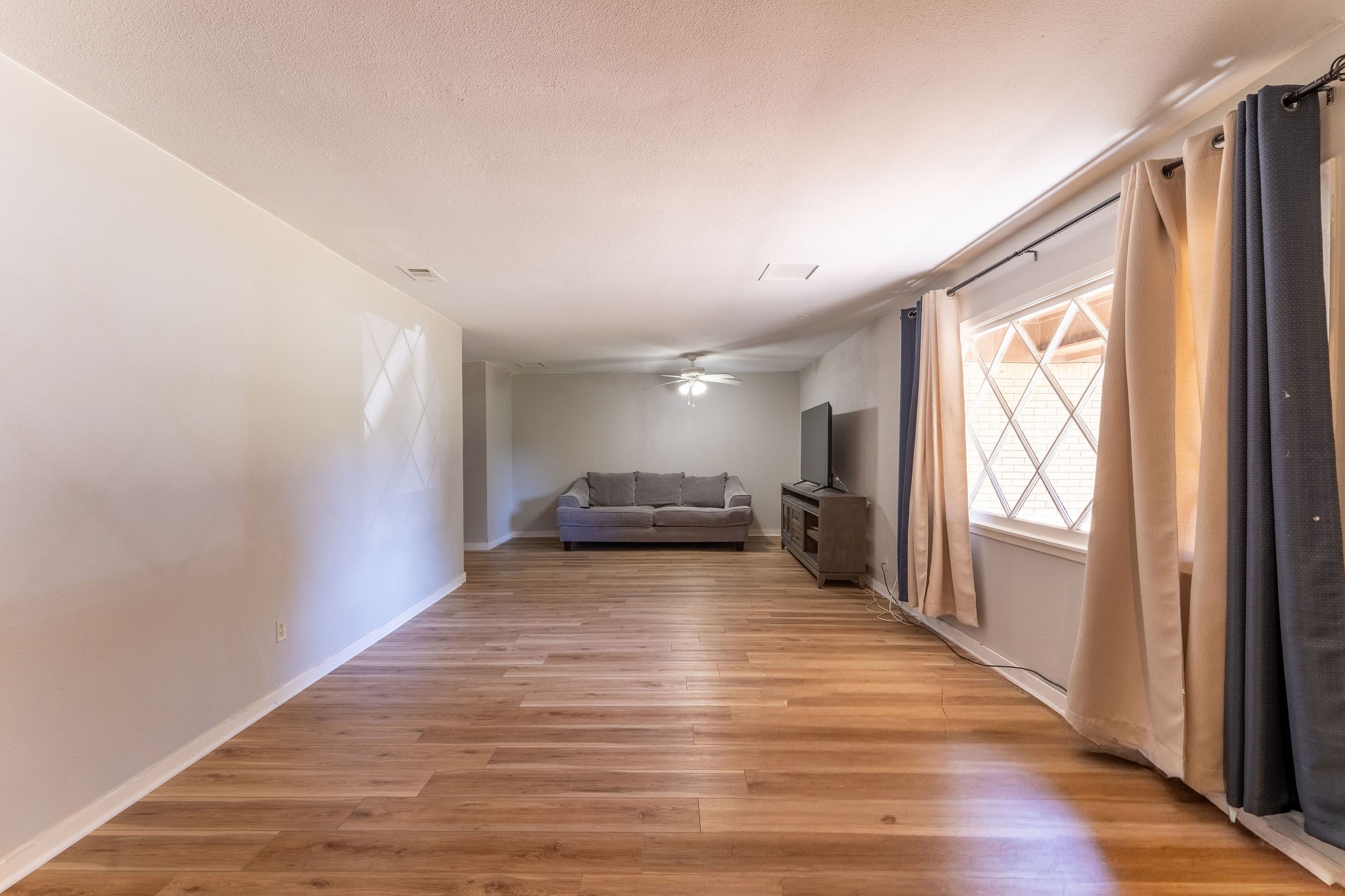 5720 Whitman Avenue Fort Worth TX 76133