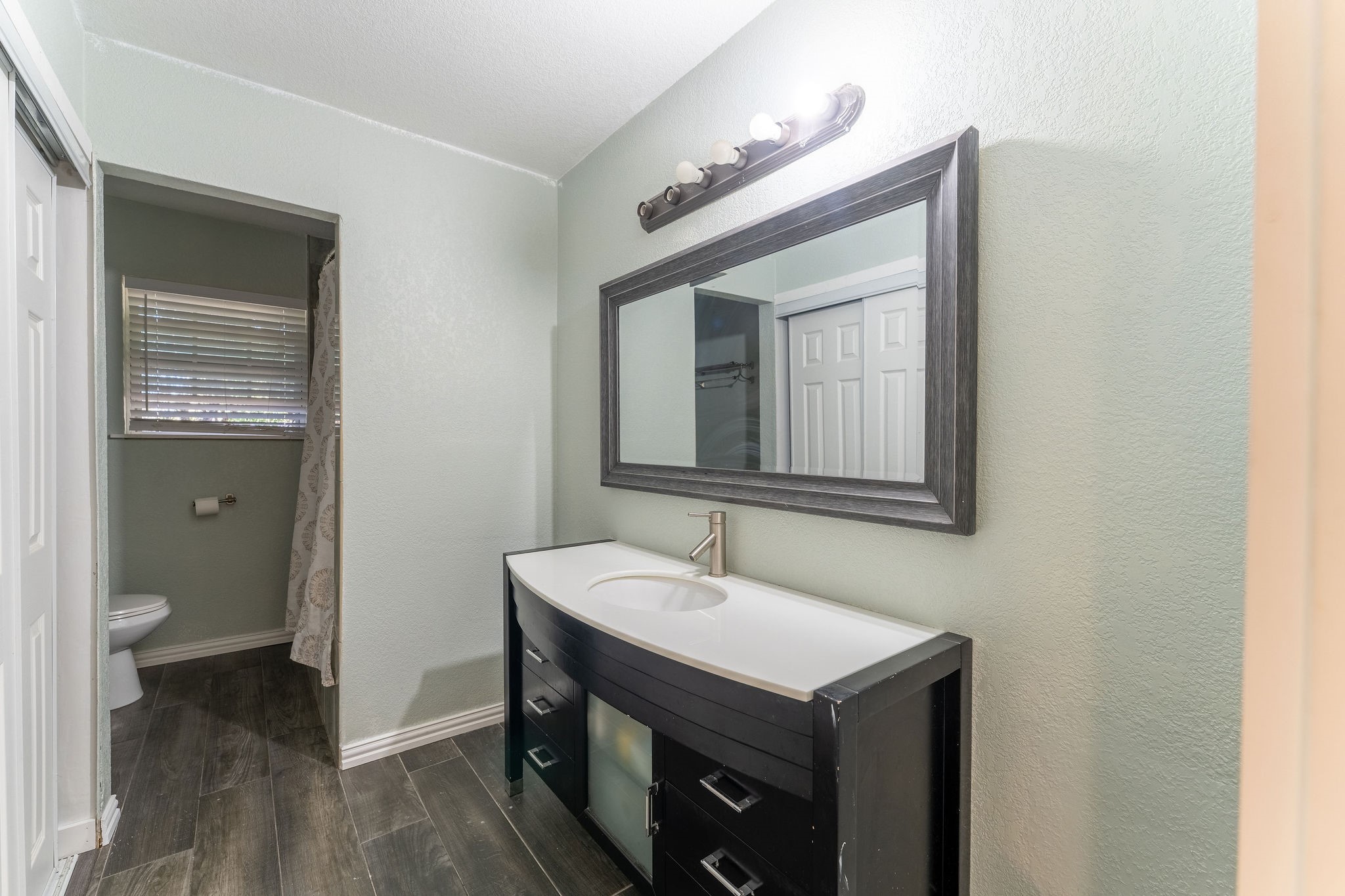 5720 Whitman Avenue Fort Worth TX 76133