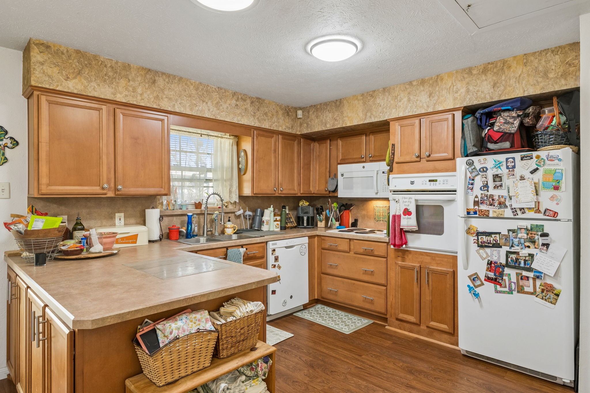 7021 Kingsbury Drive Dallas TX 75231