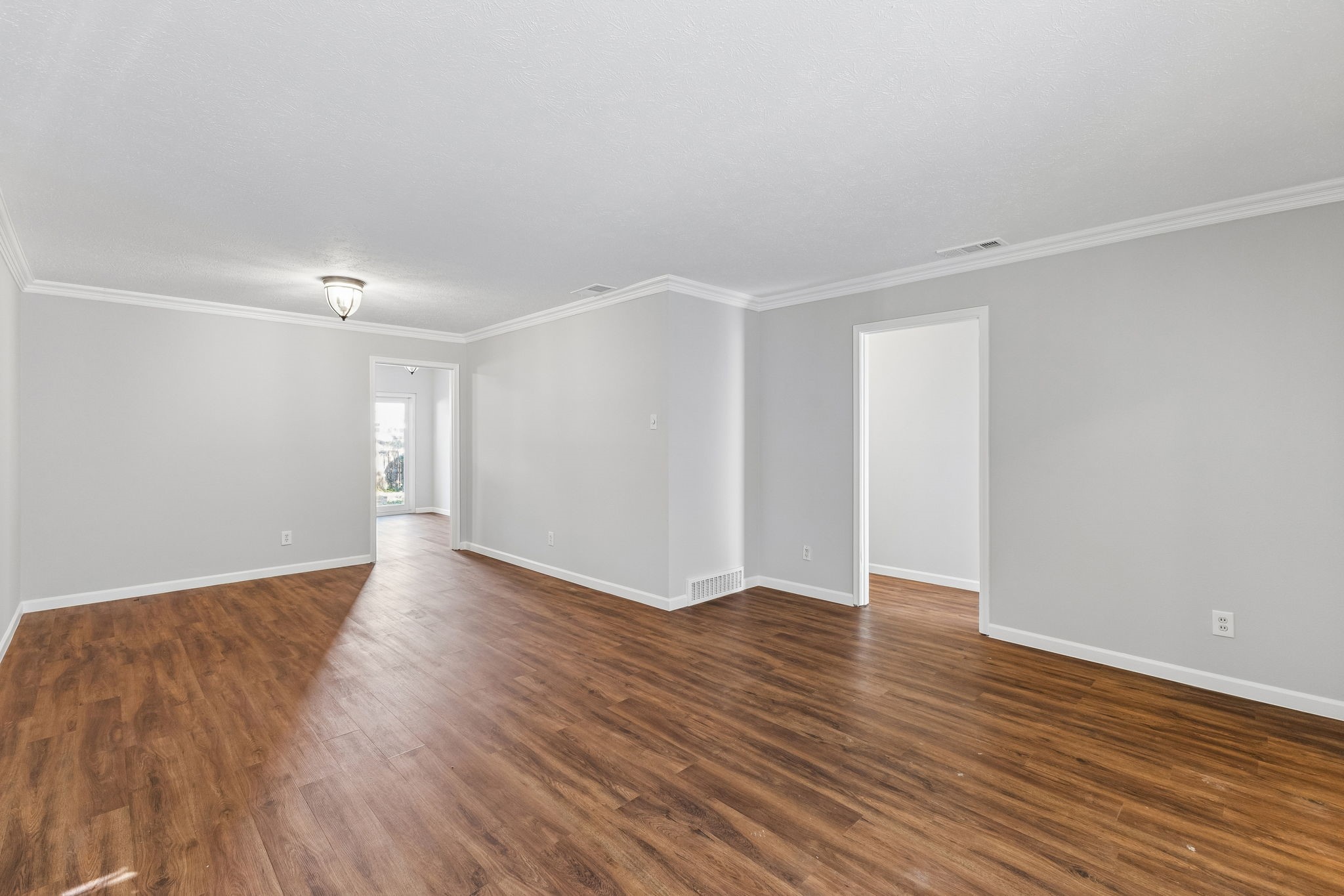 7021 Kingsbury Drive Dallas TX 75231