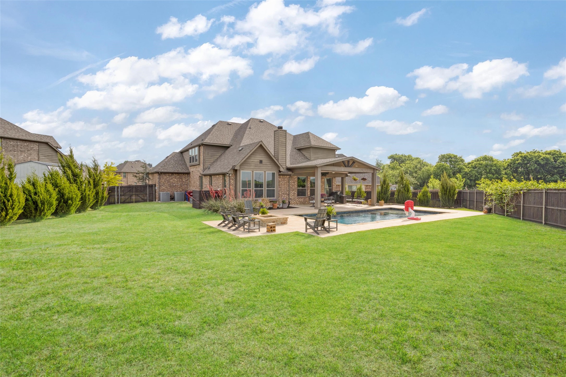 1916 Peggys Cove Van Alstyne TX 75495