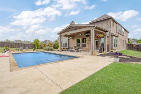 1916 Peggys Cove Van Alstyne TX 75495