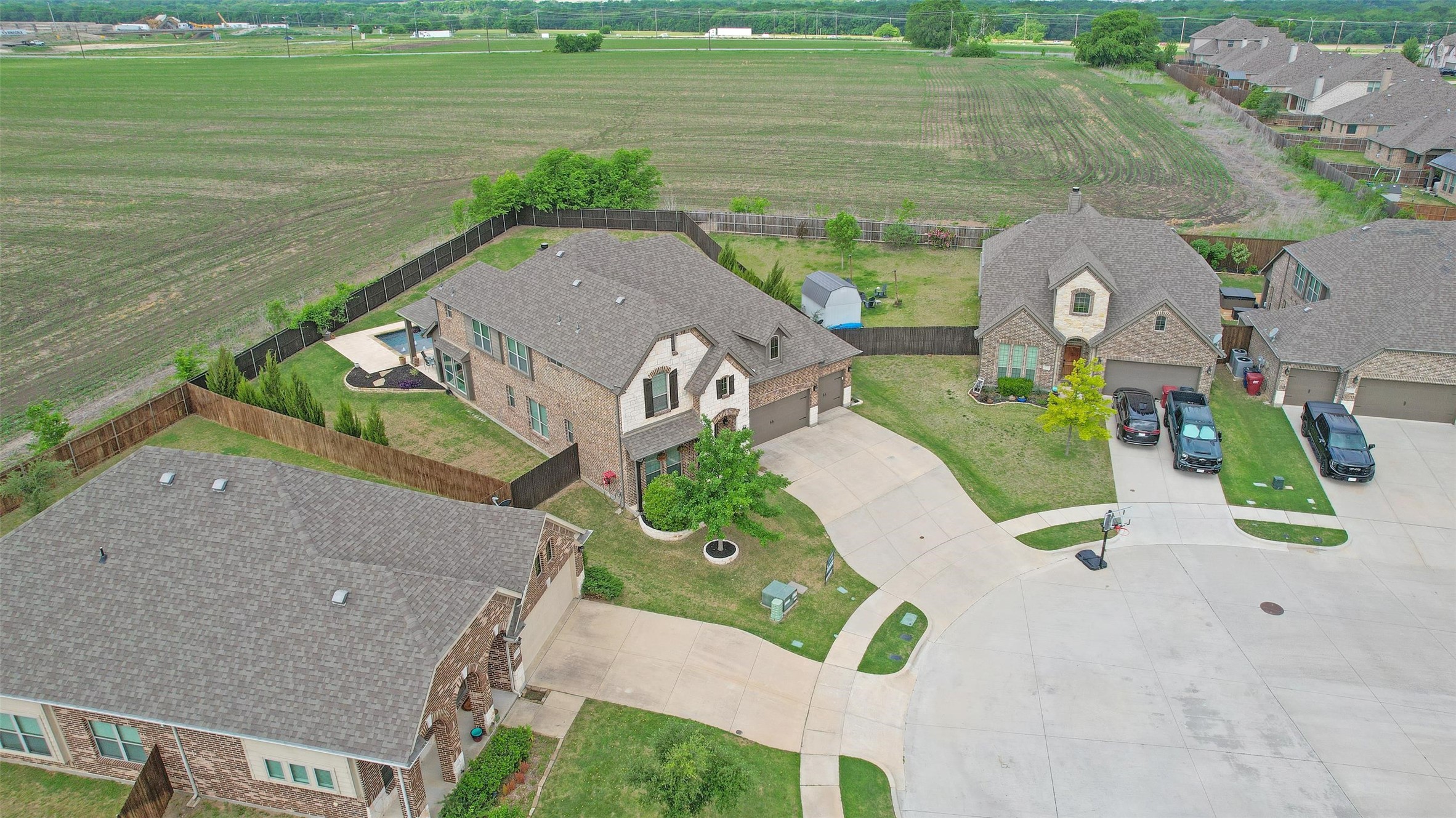 1916 Peggys Cove Van Alstyne TX 75495
