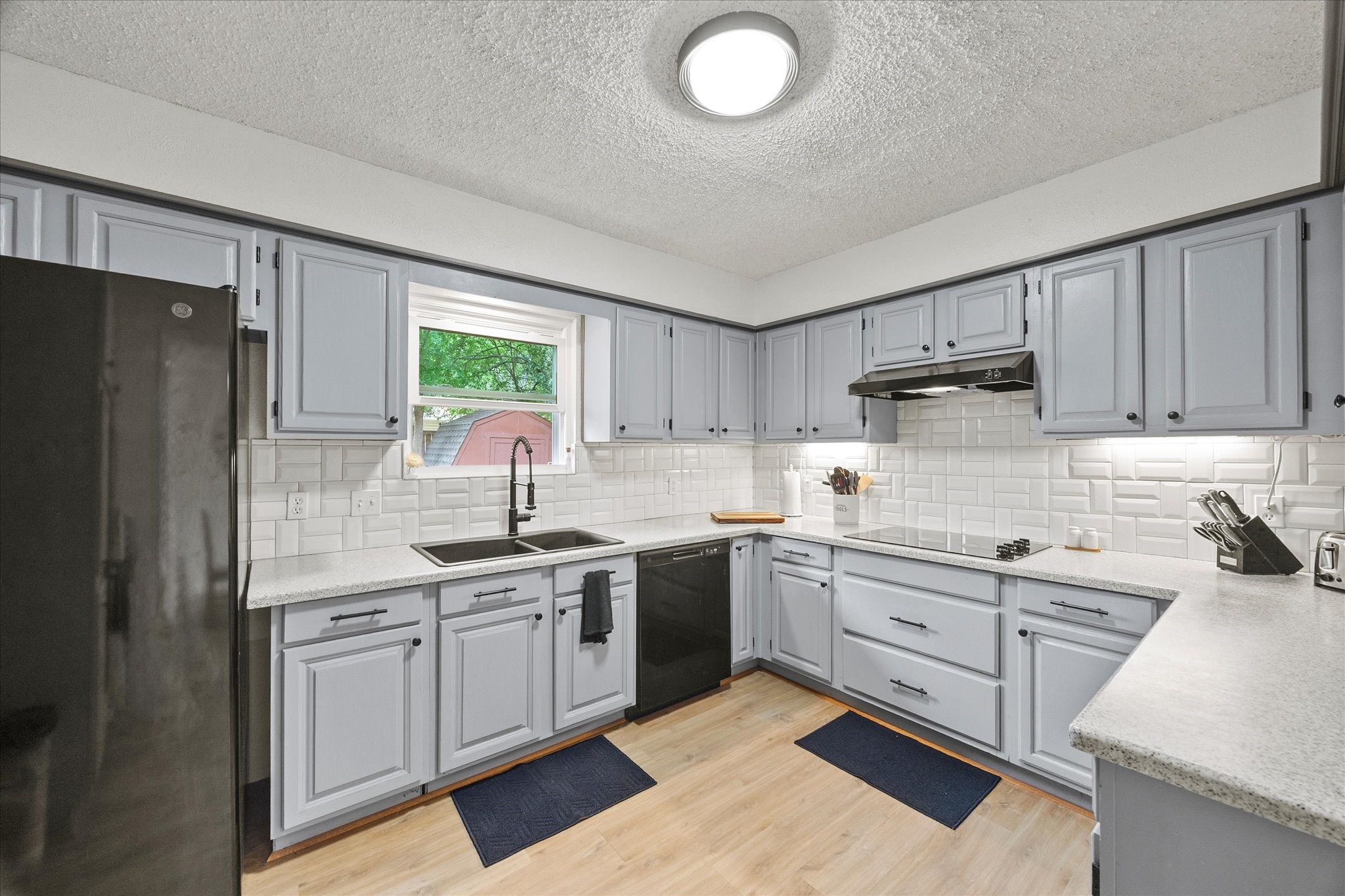 4017 Cherryhill Court Arlington TX 76016