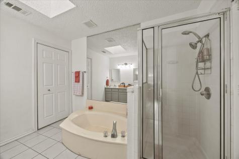4017 Cherryhill Court Arlington TX 76016