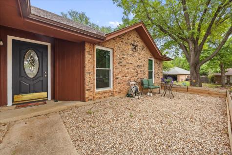 4017 Cherryhill Court Arlington TX 76016