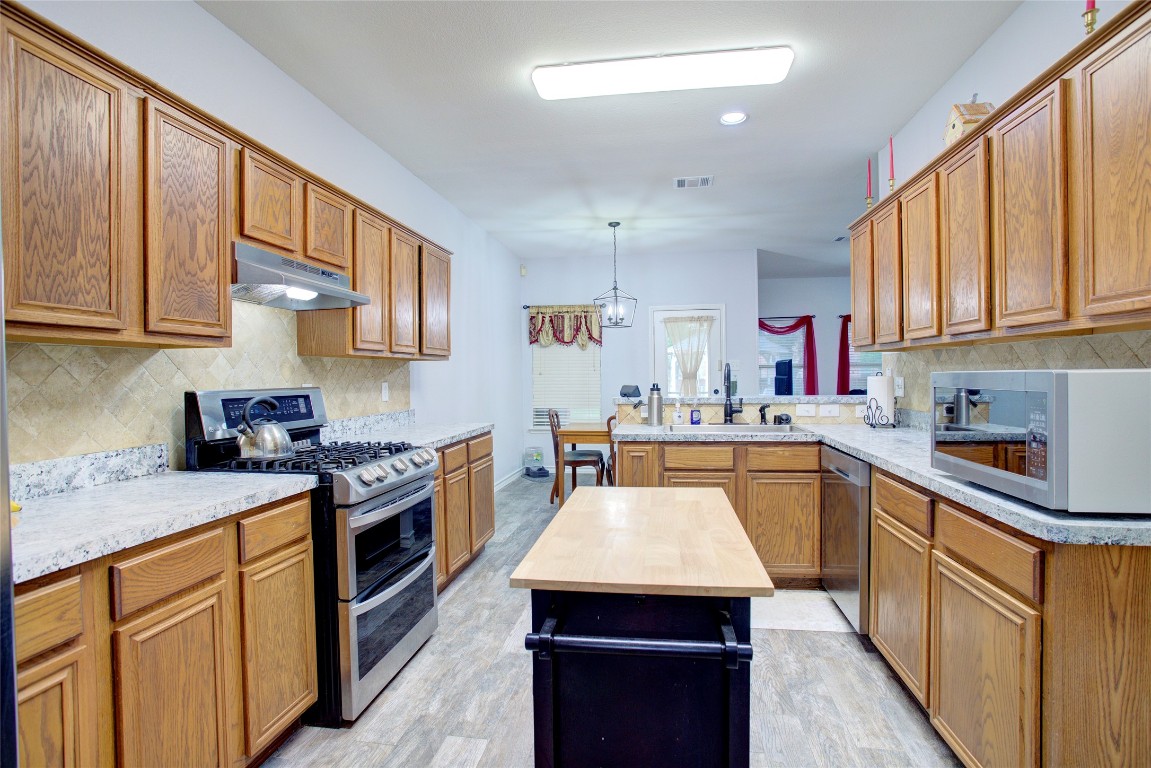 2775 Scarborough Drive Grand Prairie TX 75052