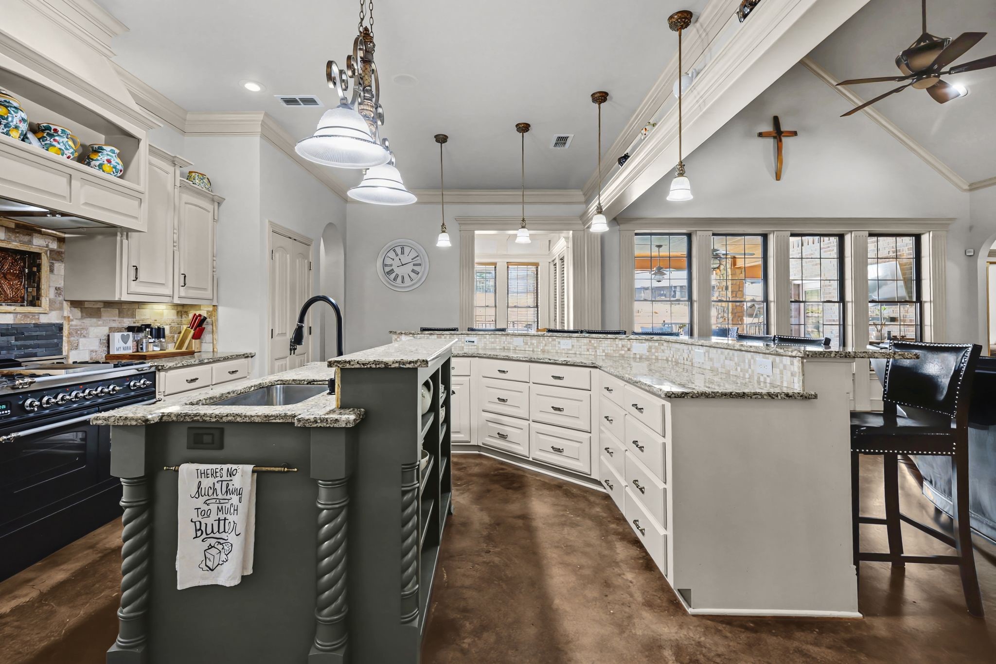 304 County Road 2311 Mineola TX 75773