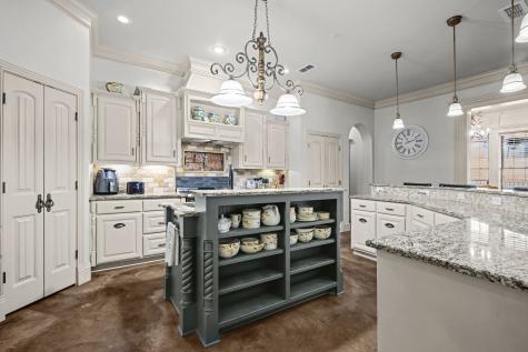 304 County Road 2311 Mineola TX 75773