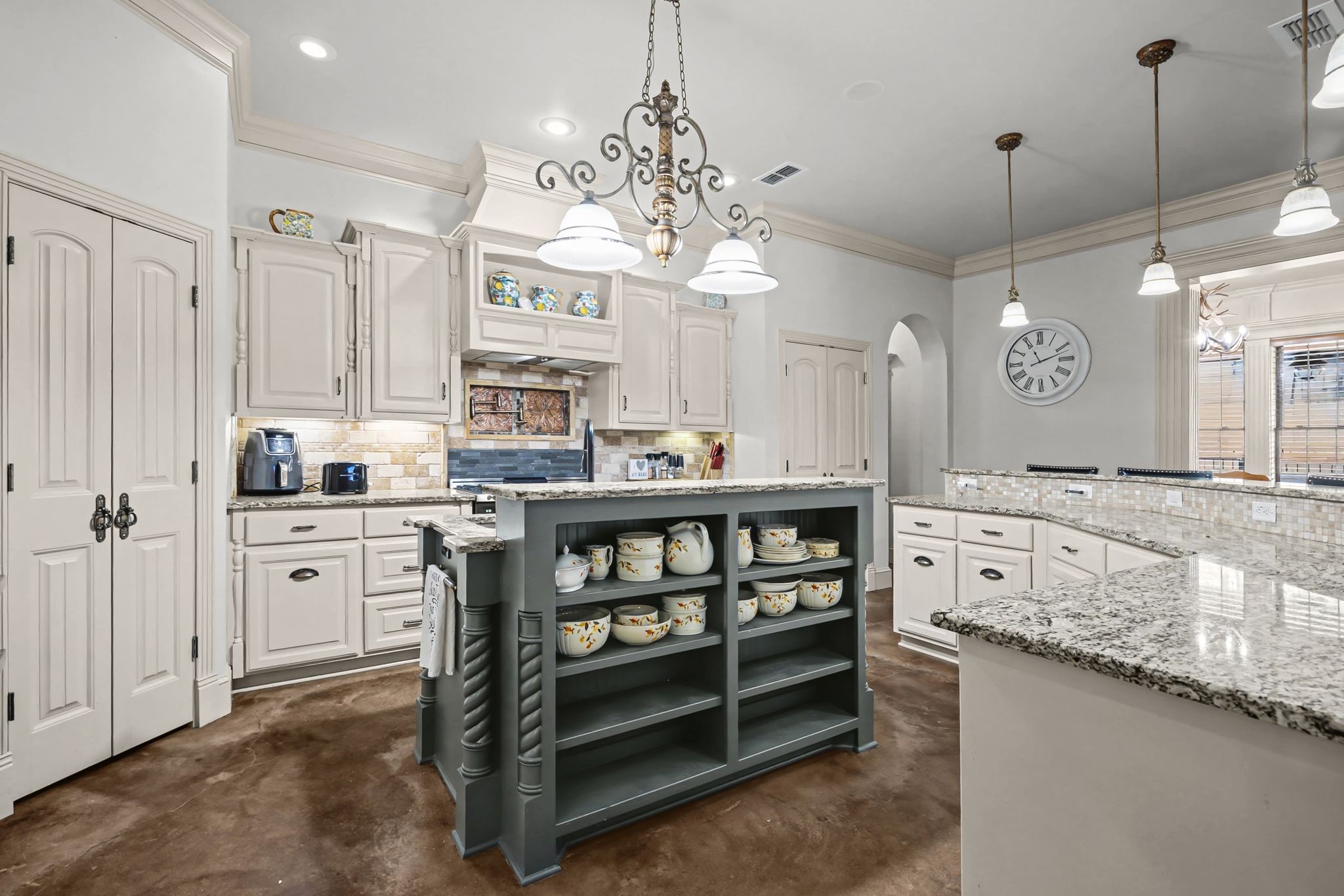 304 County Road 2311 Mineola TX 75773
