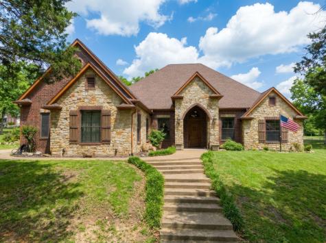 304 County Road 2311 Mineola TX 75773