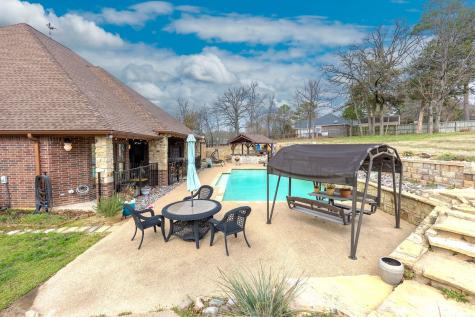 304 County Road 2311 Mineola TX 75773