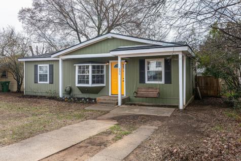 235 Willow Street Hurst TX 76053