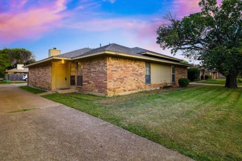 2317 Indigo Lane Arlington TX 76015