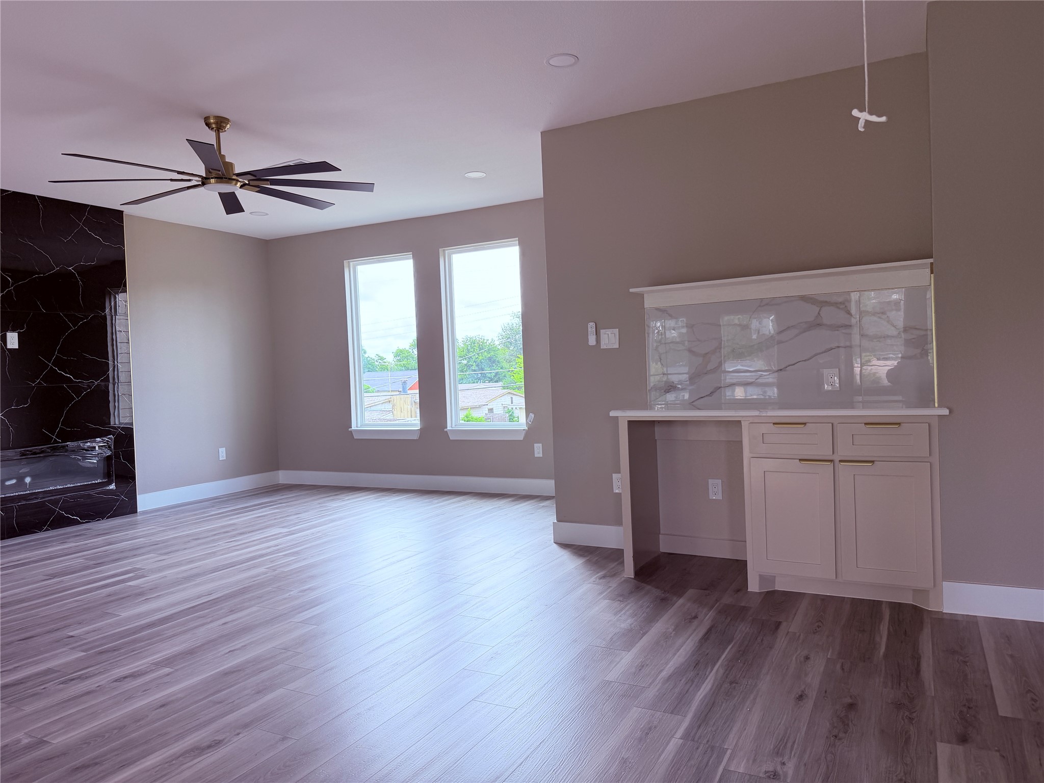 2506 Gross Road Dallas TX 75228