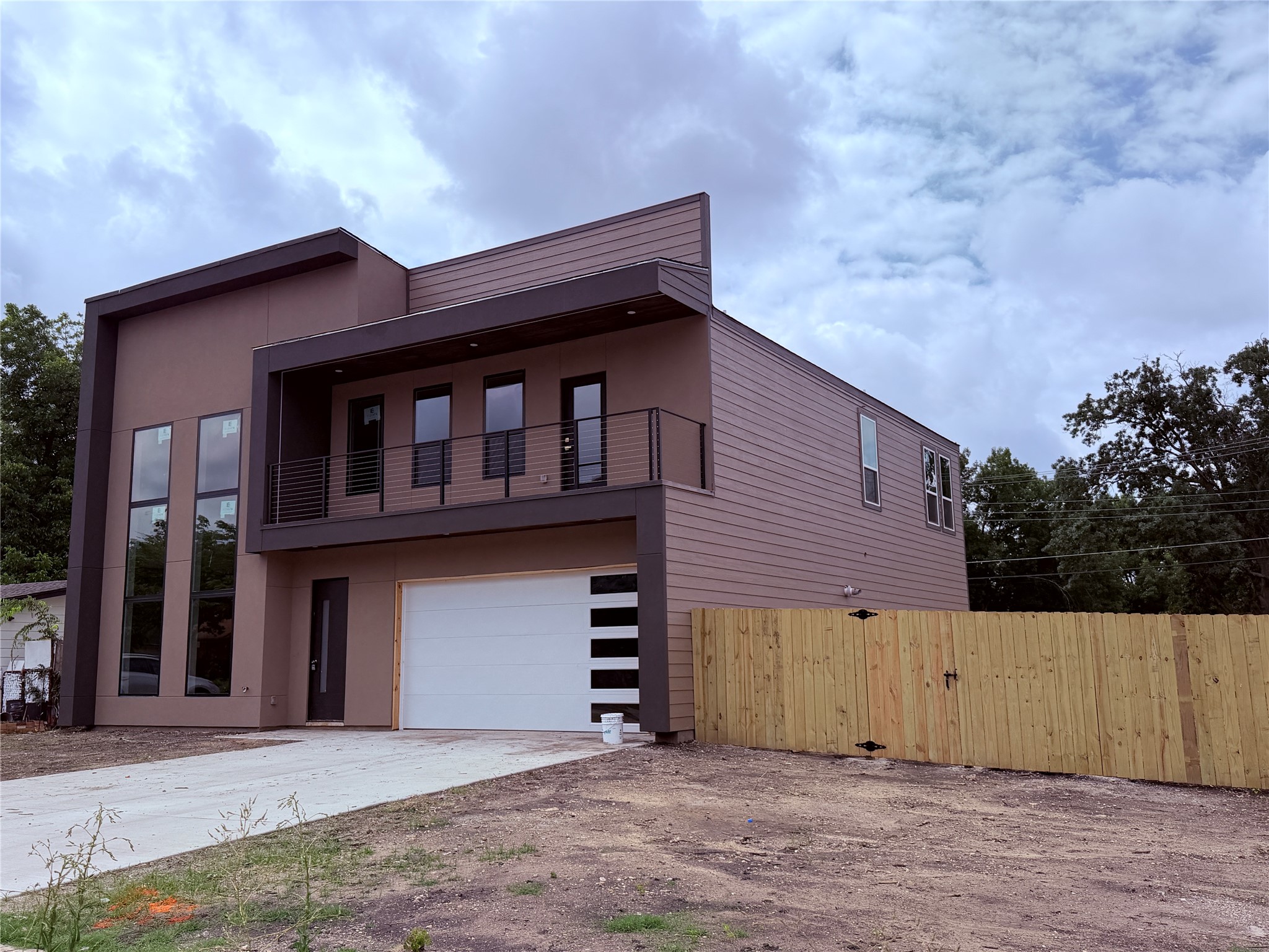 2506 Gross Road Dallas TX 75228
