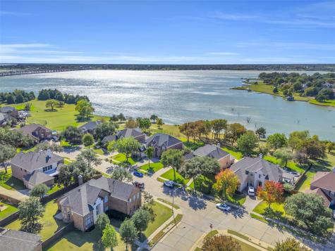 4306 Mitchell Lane Rowlett TX 75088