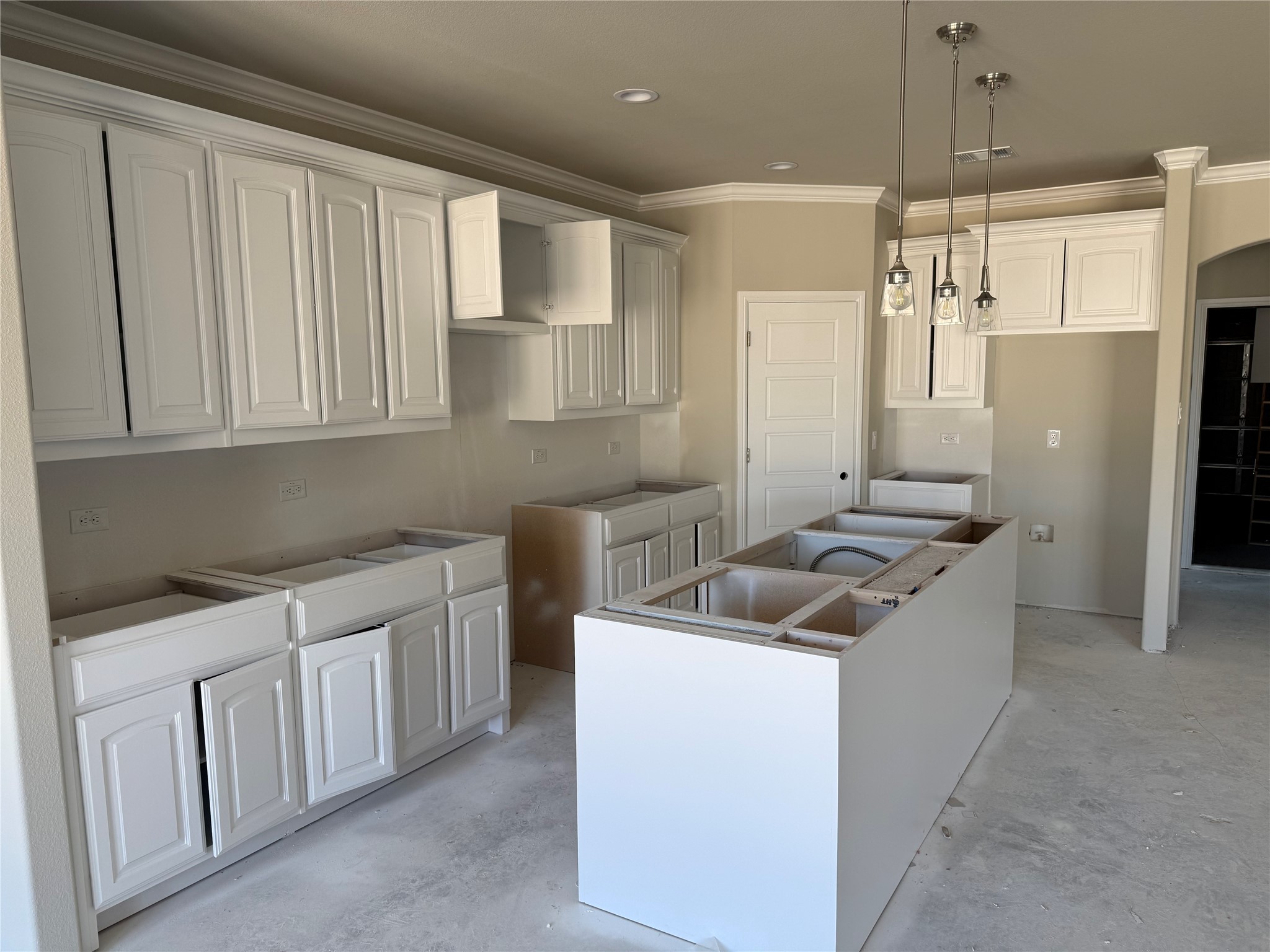 701 Broken Bow Lane Cleburne TX 76033