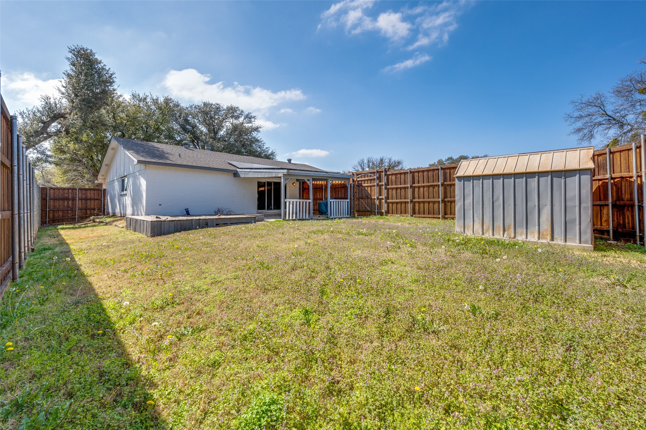 2043 Chatsworth Road Carrollton TX 75007